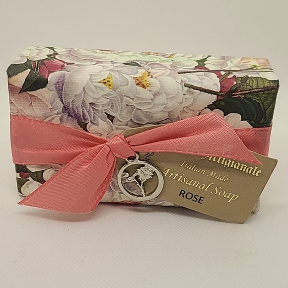Rose Artisanal Soap Italian Made 300gr - Picture 1 of 2